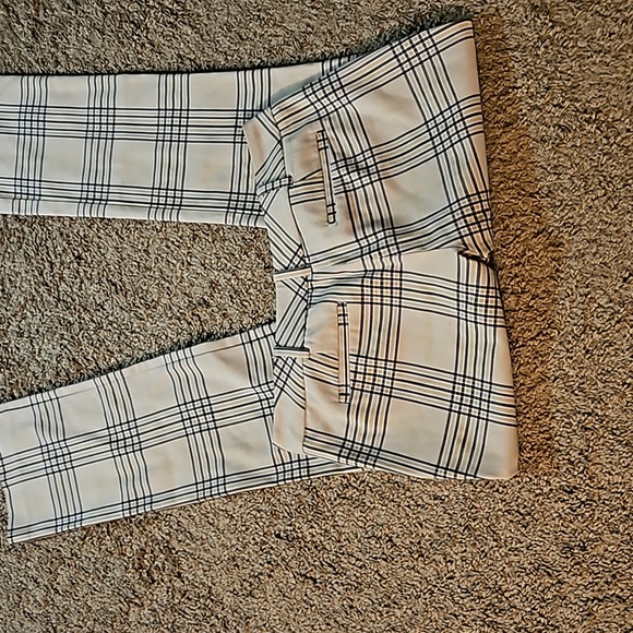 NY&Co 7th Ave plaid slacks - Picture 7 of 13